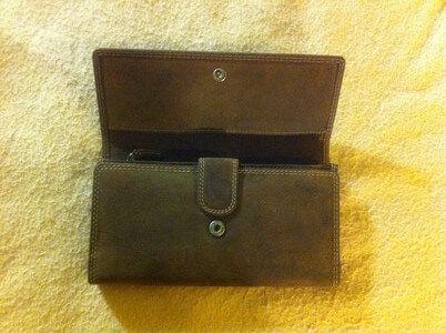 バッファローの財布