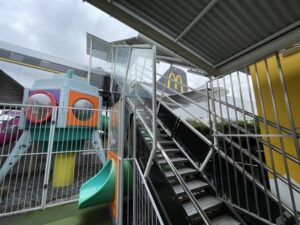 タウポ湖のマクドナルド