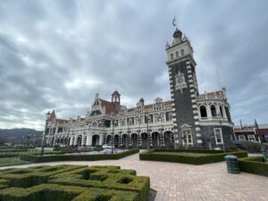 ダニーデン駅舎