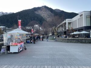 クイーンズタウンの街