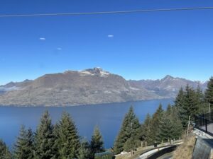 スカイライン・ゴンドラ・レストラン