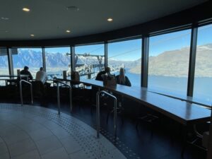 スカイライン・ゴンドラ・レストラン