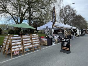 スクールホリデイのお祭り